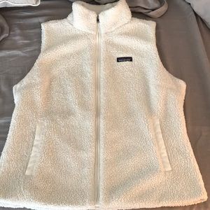 Women’s white Patagonia vest!